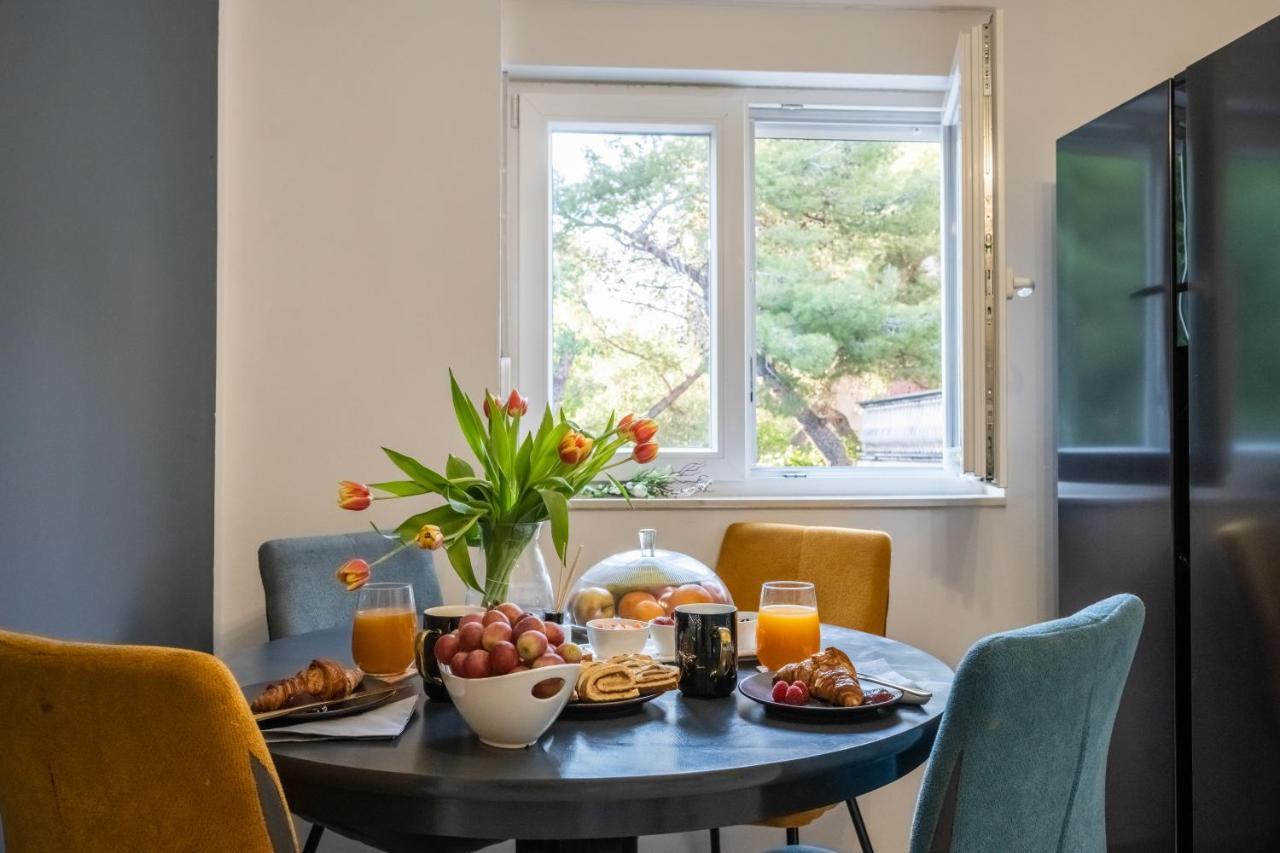 Hedonist Apartment 希贝尼克 外观 照片