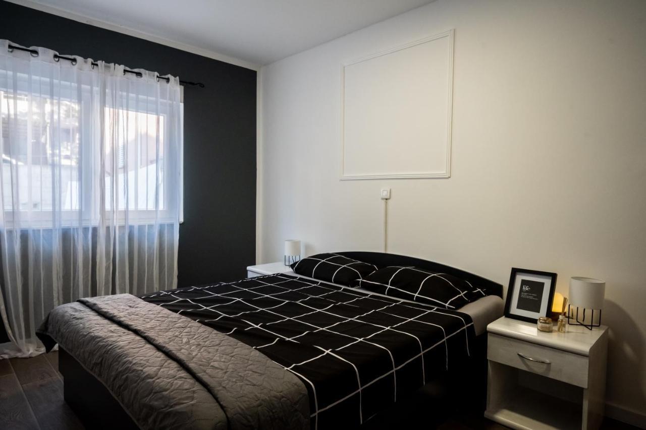 Hedonist Apartment 希贝尼克 外观 照片